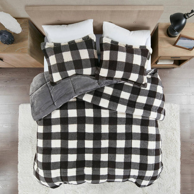 King Mason 3pc Print Sherpa Down Alternative Comforter Set Ivory/Black