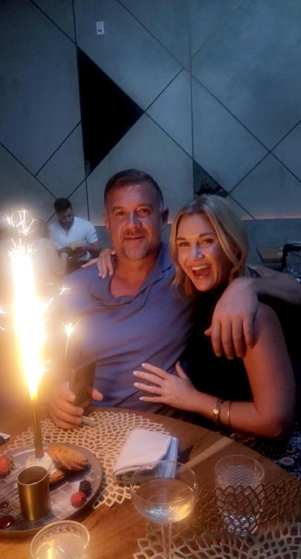 The Wedding Website of Dana Meyers and Arlis Johnson