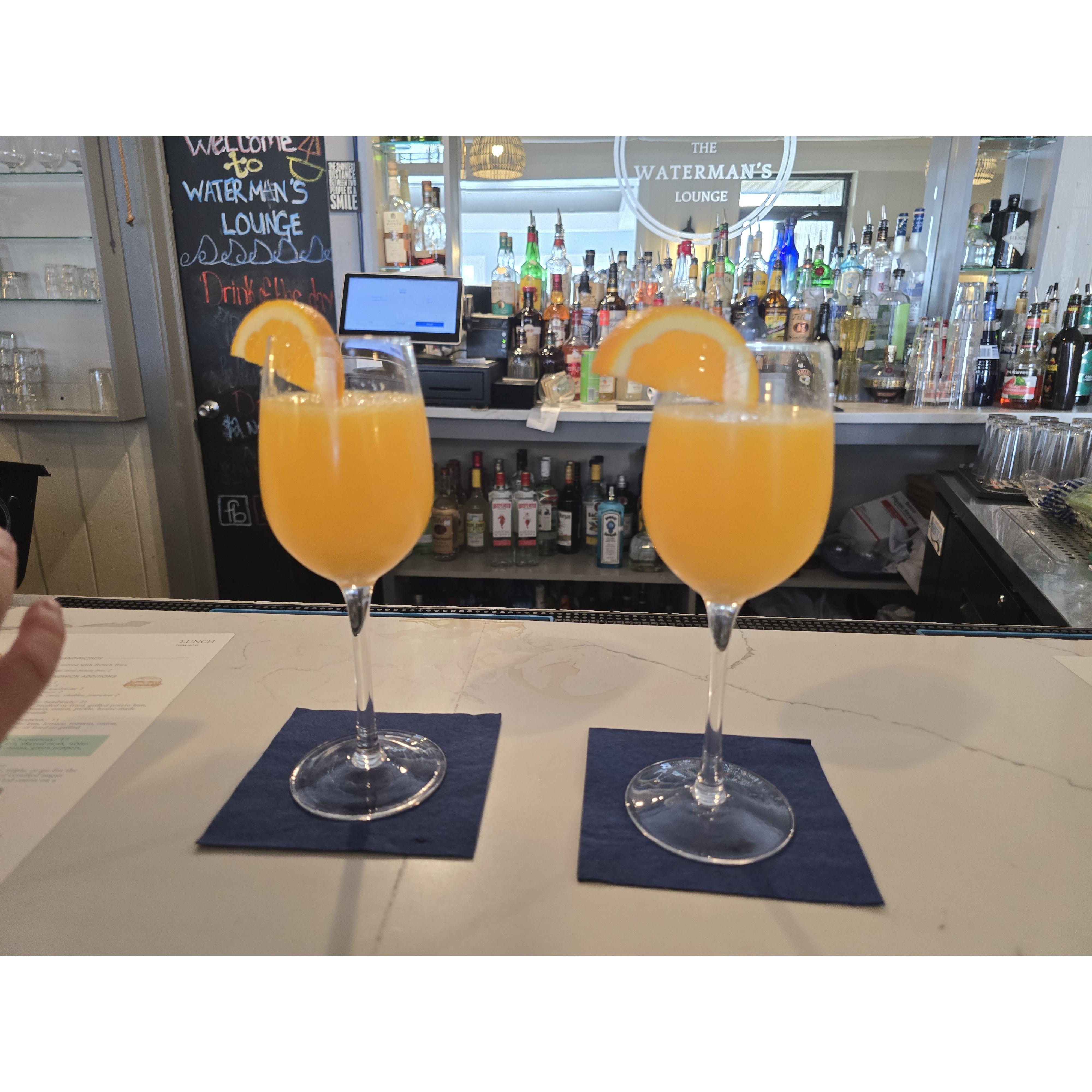 Mimosas Make the "Morning"