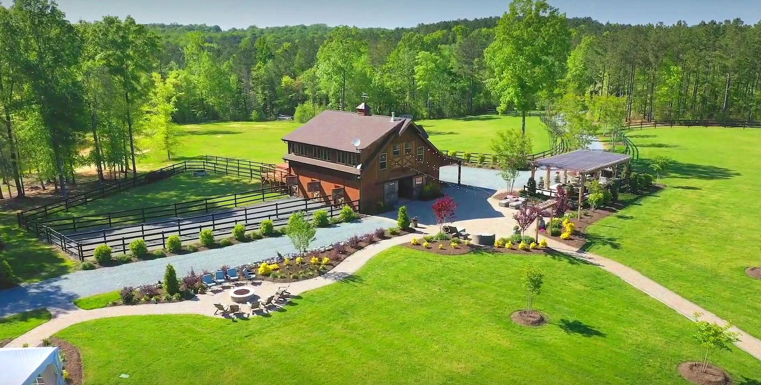 The Wedding Website of Paige Pierce and Samuel Mennitt
