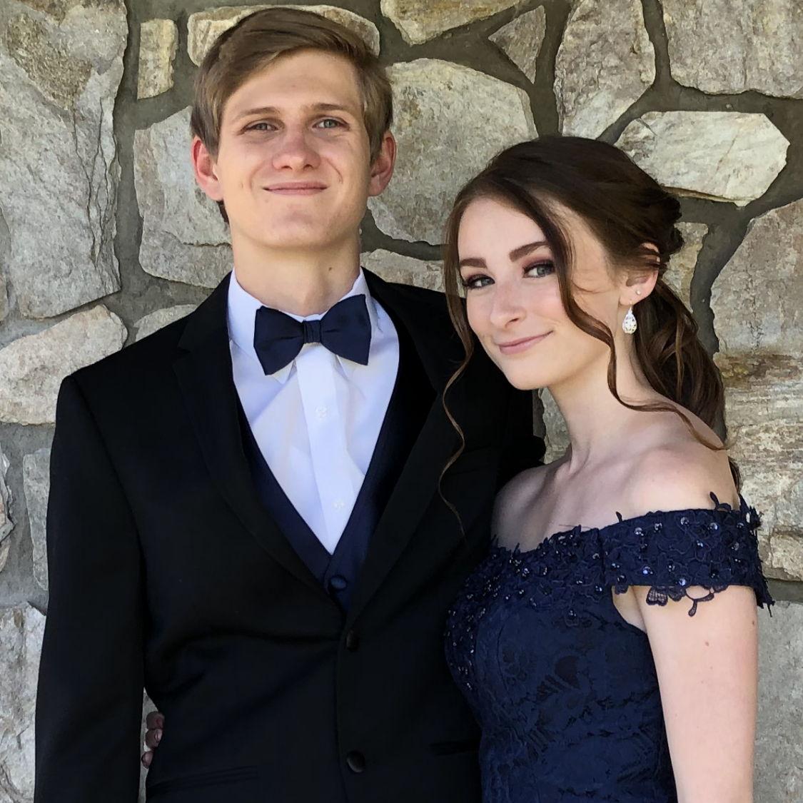 Junior Prom (2019)