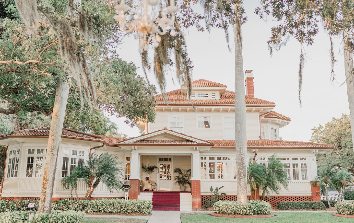 The Wedding Website of Grayson Fuller and Manon Lippens