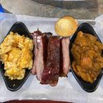 1911 Smokehouse BBQ