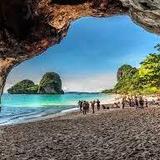 Railay Beach & Caves
