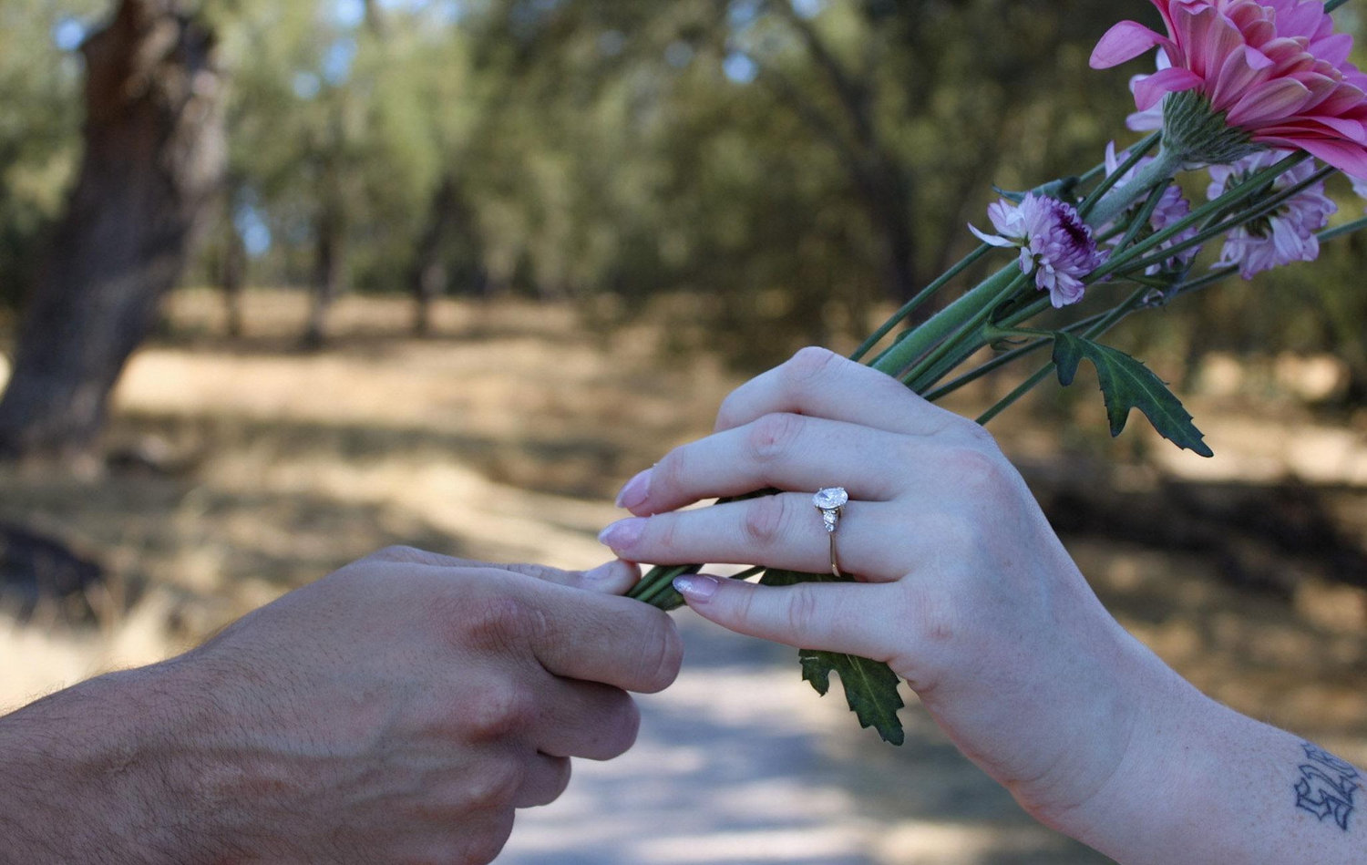 The Wedding Website of Taylor Maddux and Frankie Little