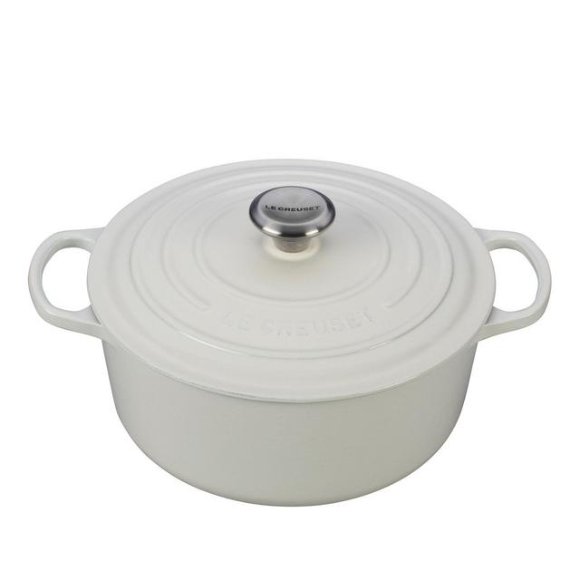 Le Creuset Signature Round Dutch Oven, 7.25 qt.