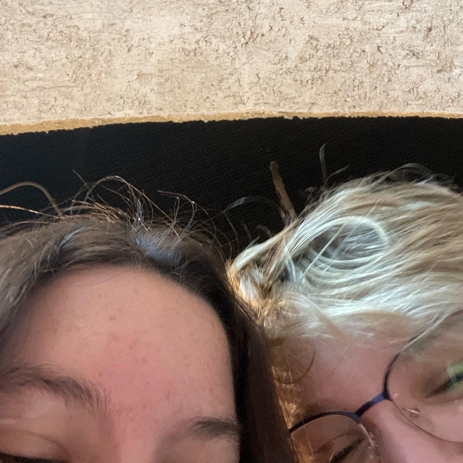After our trip to Dubai, I visited Mia in NYC for New Year's and we went to the Museum of Natural History, where we took our first selfie.