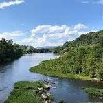 Riverwalk trail