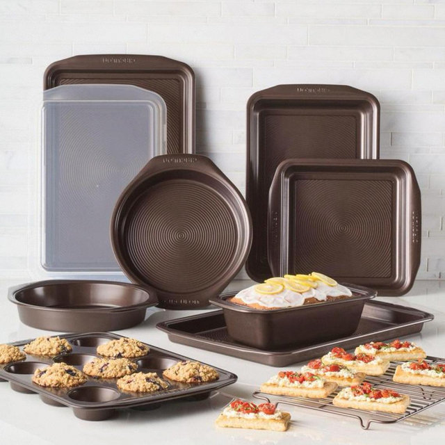 10-Piece Nonstick Bakeware Set