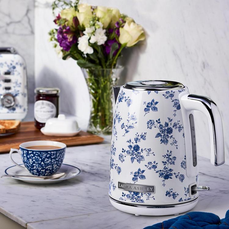 Laura Ashley, Jug Kettle | Zola