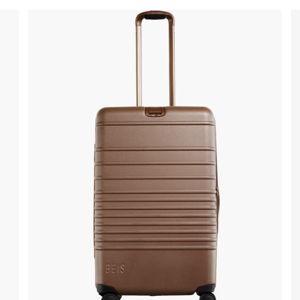 Béis - The Large Check-In Roller - Maple