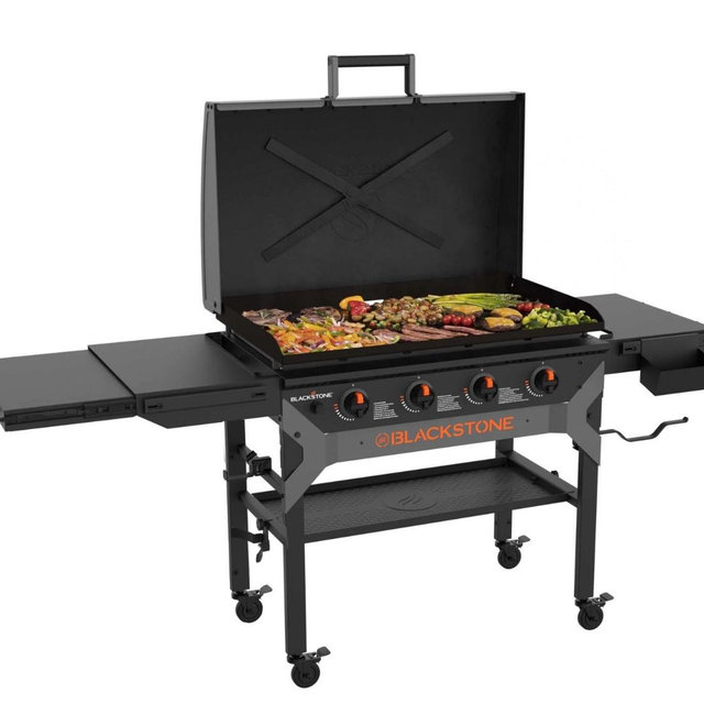Blackstone Griddle with Hood