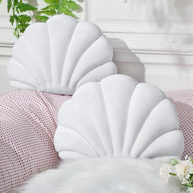 Fumete 2 Pcs Shell Pillows, Seashell Decorative Pillow Sea Princess 3D Ocean Shaped Velvet Soft Throw Pillow for Couch Bed Room, 13 x 11 Inch (White, 2 Pcs)