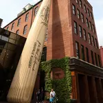 Louisville Slugger Museum & Factory