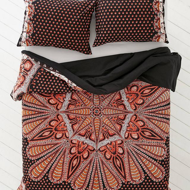 Magical Thinking Farah Medallion Duvet Cover