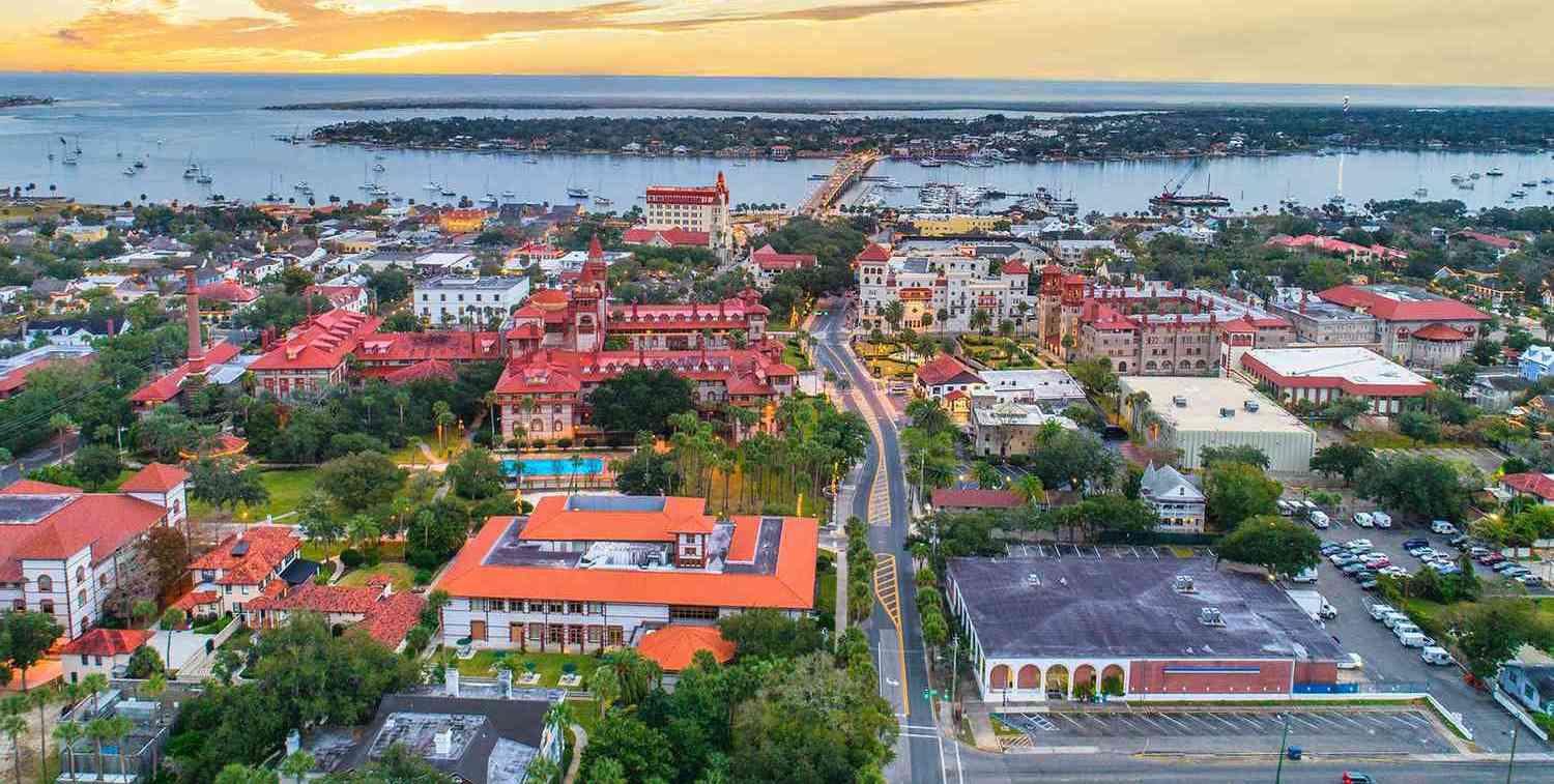 The Wedding Website of Danielle Grenier and Anthony Kinder