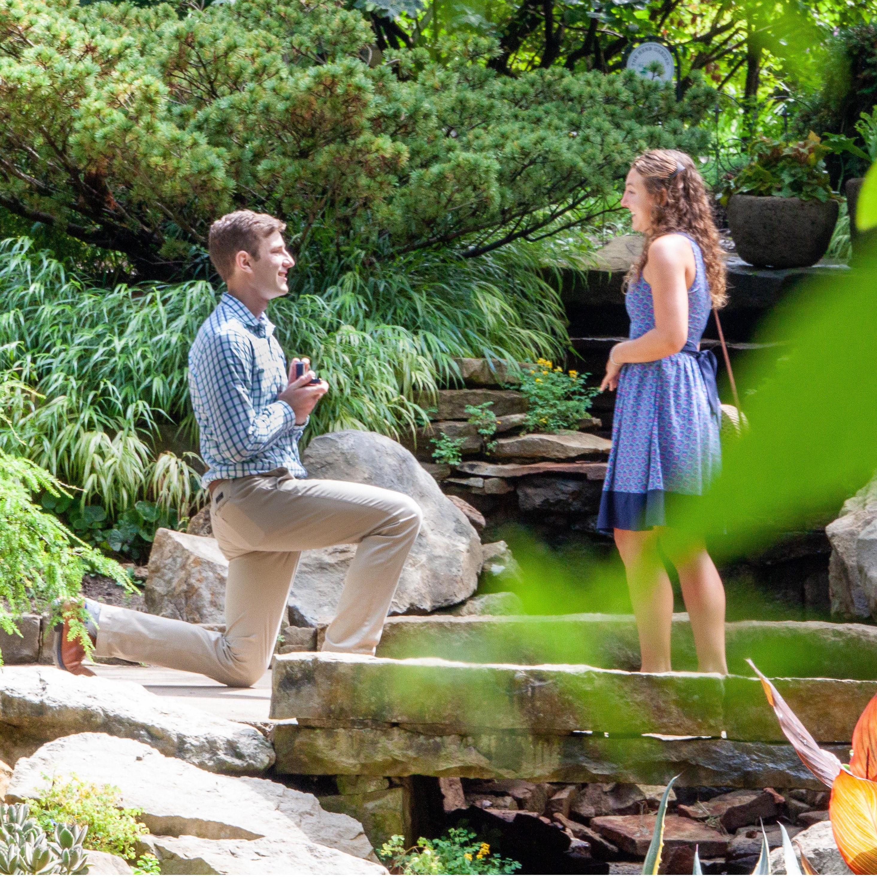 Justin proposed to Mattie at Inniswood Gardens located just outside of Columbus