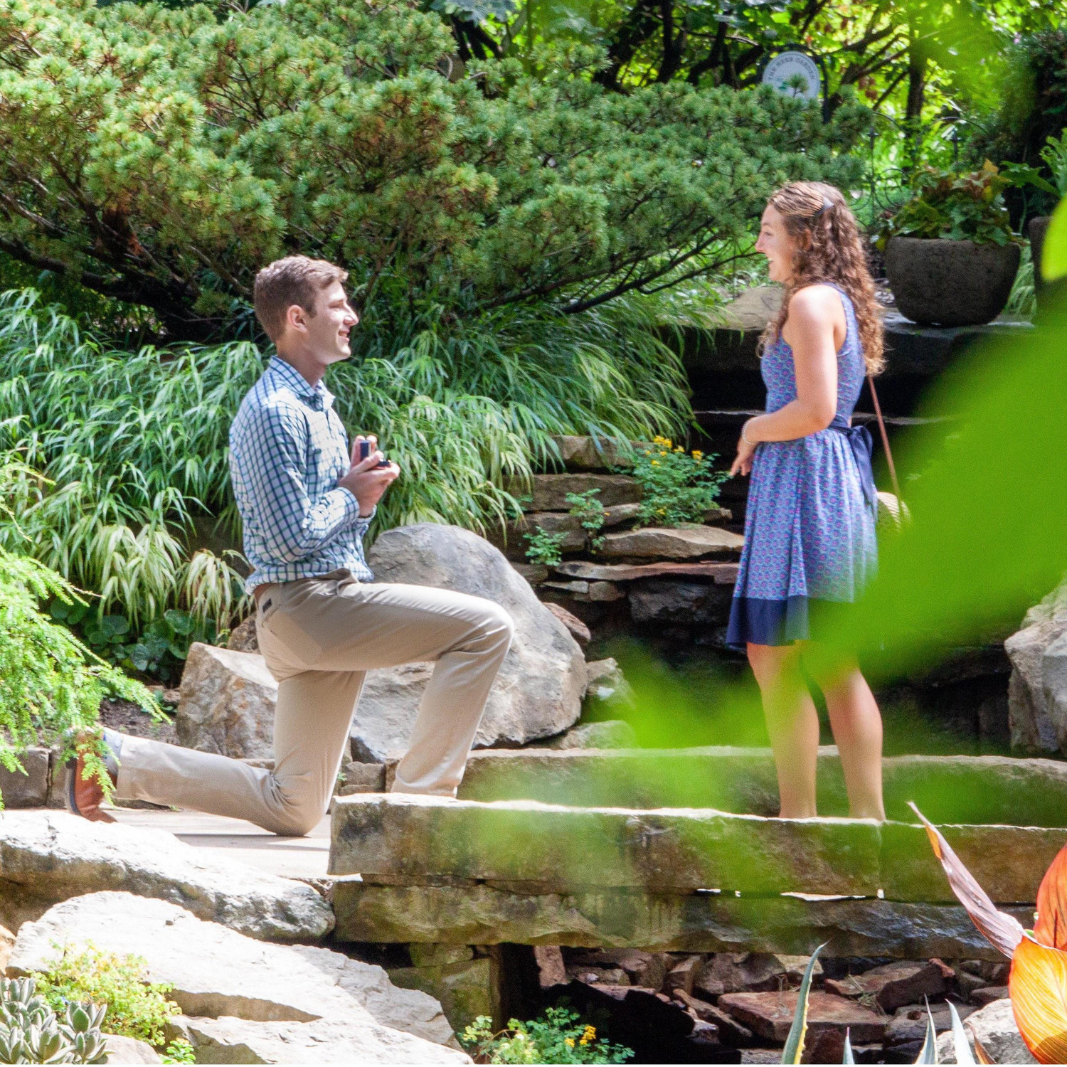 Justin proposed to Mattie at Inniswood Gardens located just outside of Columbus