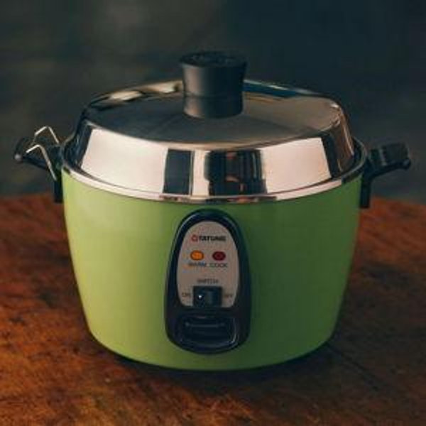 Tatung Electric Rice Cooker and Steamer with Accessories, Green