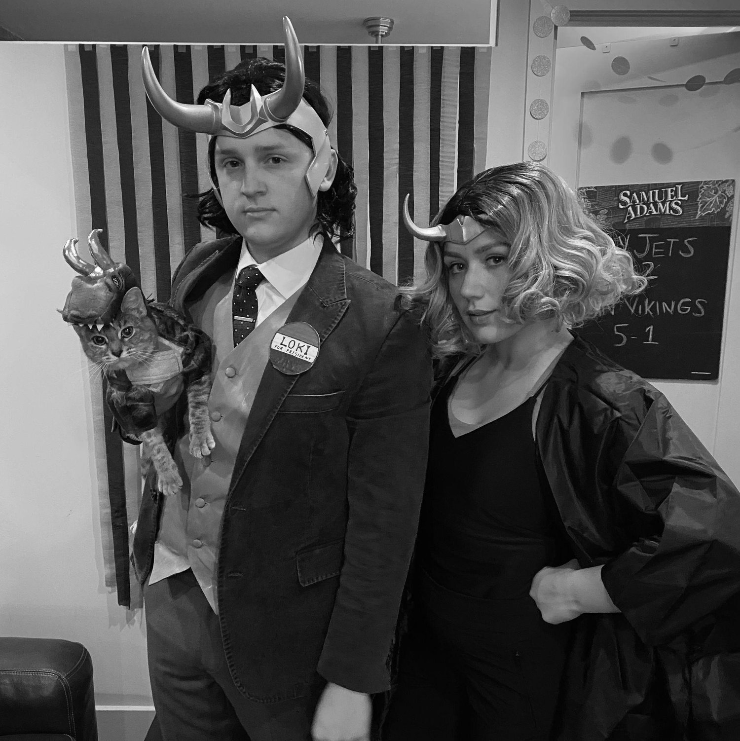 3 Lokis, Halloween, 2022