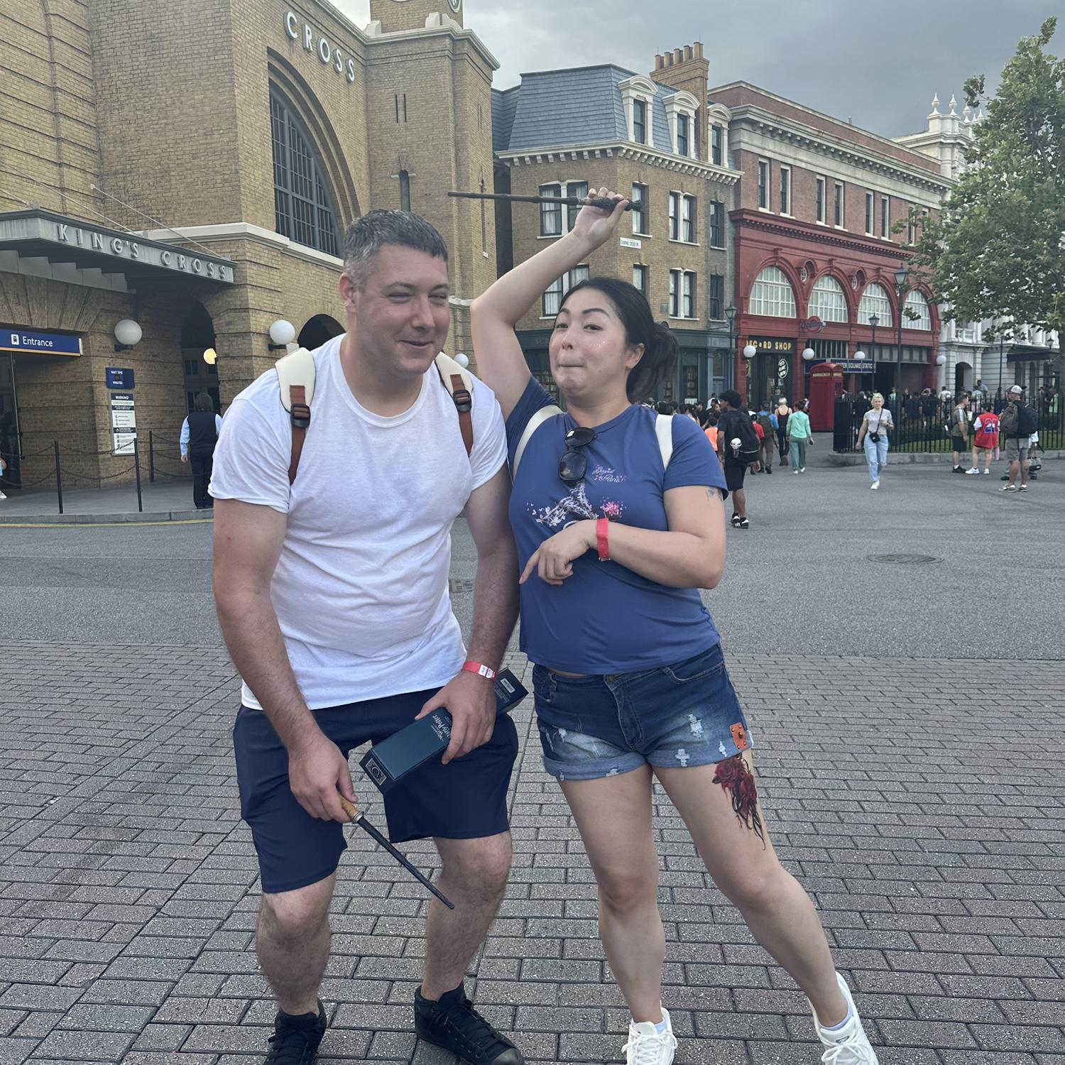 Say a spell and make this man be shorter! OMG! He actually became shorter…… wait! Alright….He’s just helping me to believe I know who to do magic.