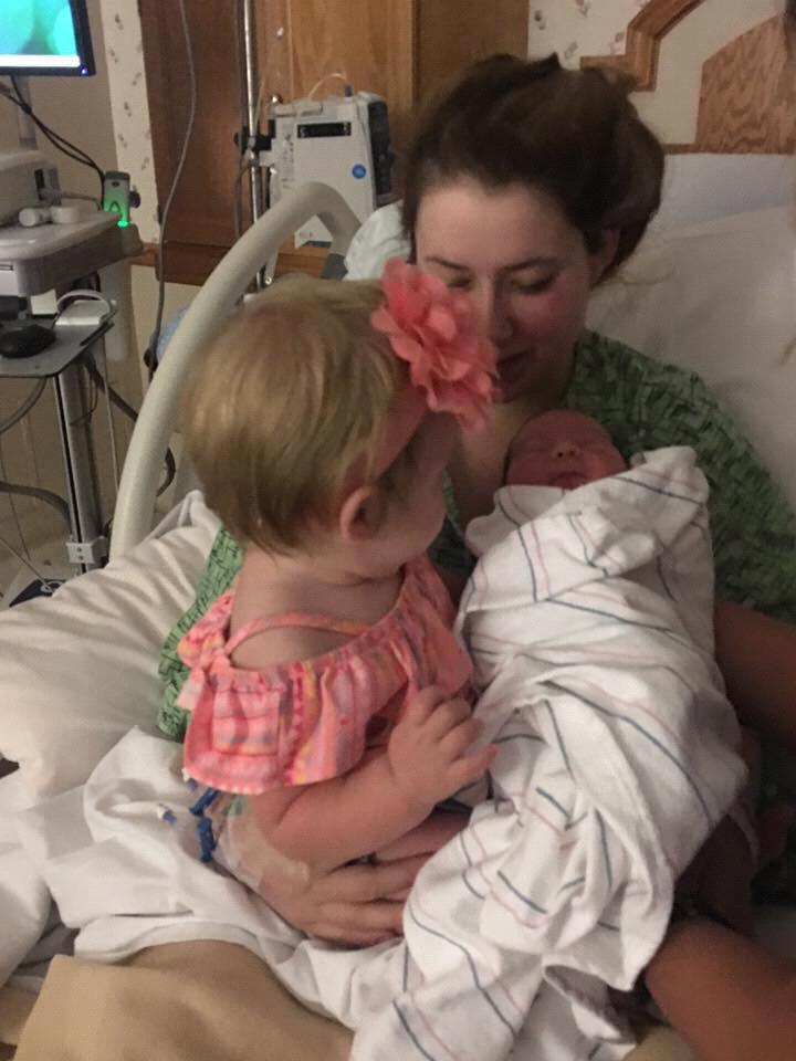 KJ, Paisley, and Mom