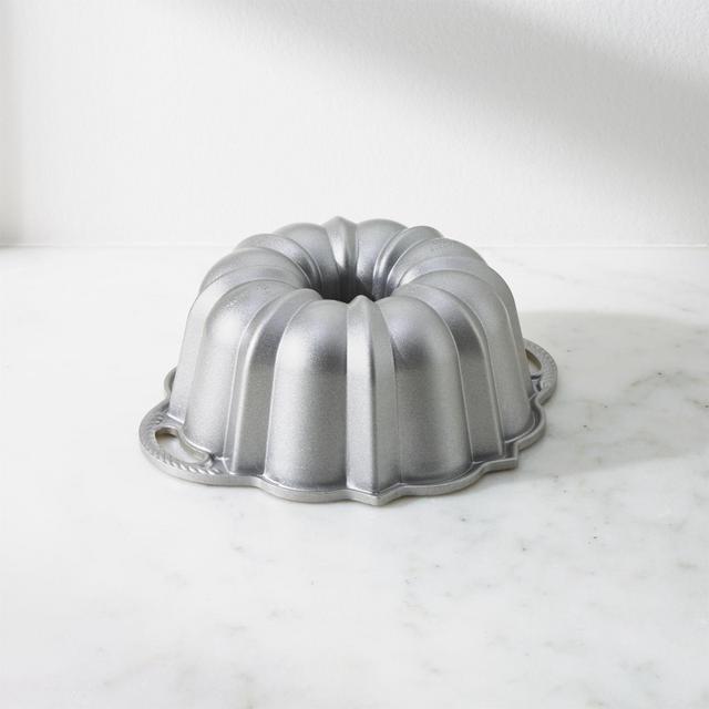 Nordic Ware ® Silver 6-Cup Anniversary Bundt Pan