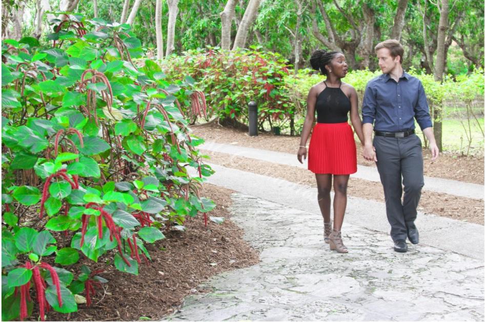 The Wedding Website of Danielle Smith and Jonathan Moore