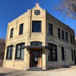 Uncle Wolfie's Breakfast Tavern