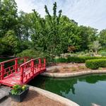 Arboretum Center