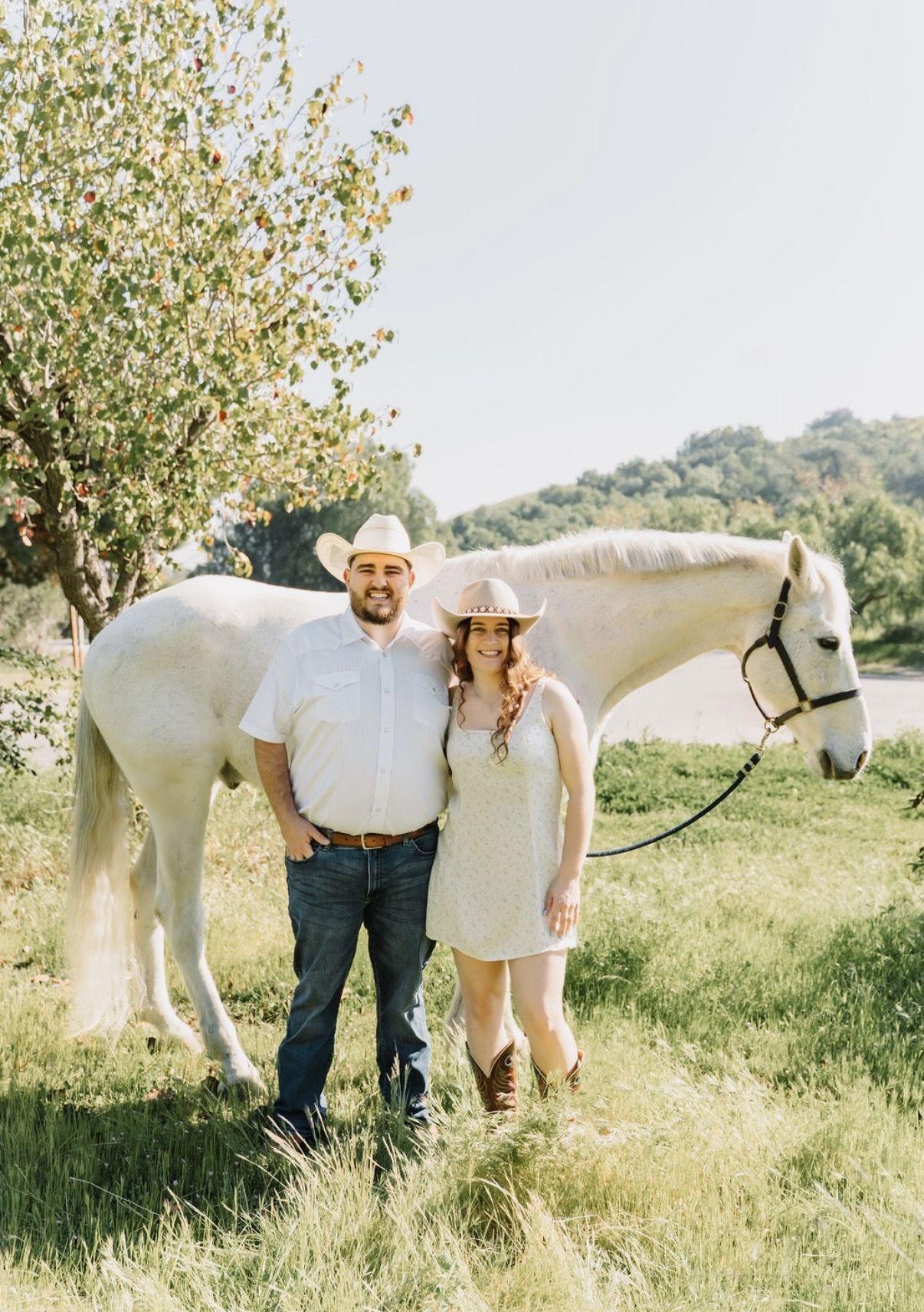 The Wedding Website of Jennifer Maselbas and Harrison Defoort