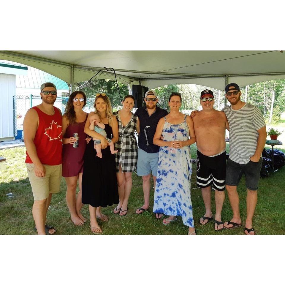 The whole Sabourin crew!