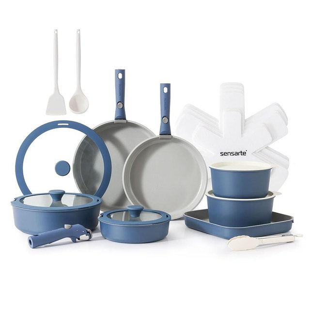 SENSARTE 24 Piece Ceramic Pots and Pans Set, Nonstick Detachable Handle Cookware, Induction Kitchen Cookware Set with Removable Handle, Healthy Non Stick for RV, Dishwasher＆Oven Safe, PFOA Free (Navy)