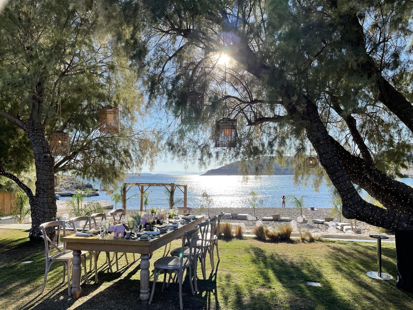 The Wedding Website of Katerina Tsatsaroni and Tommy Bravakis