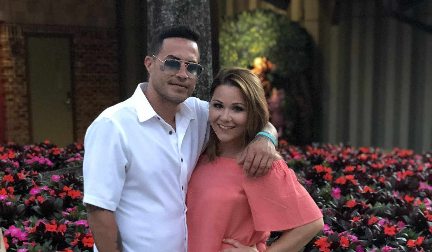 The Wedding Website of Jamielee Brackett and Wilberto Otero