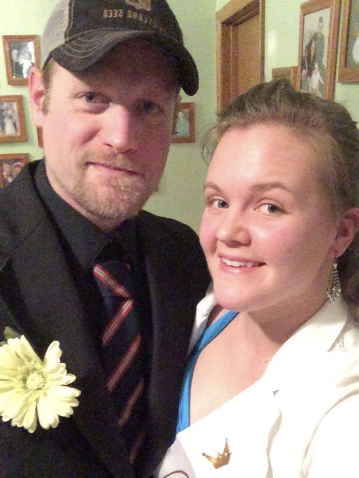 “Fake-Prom”