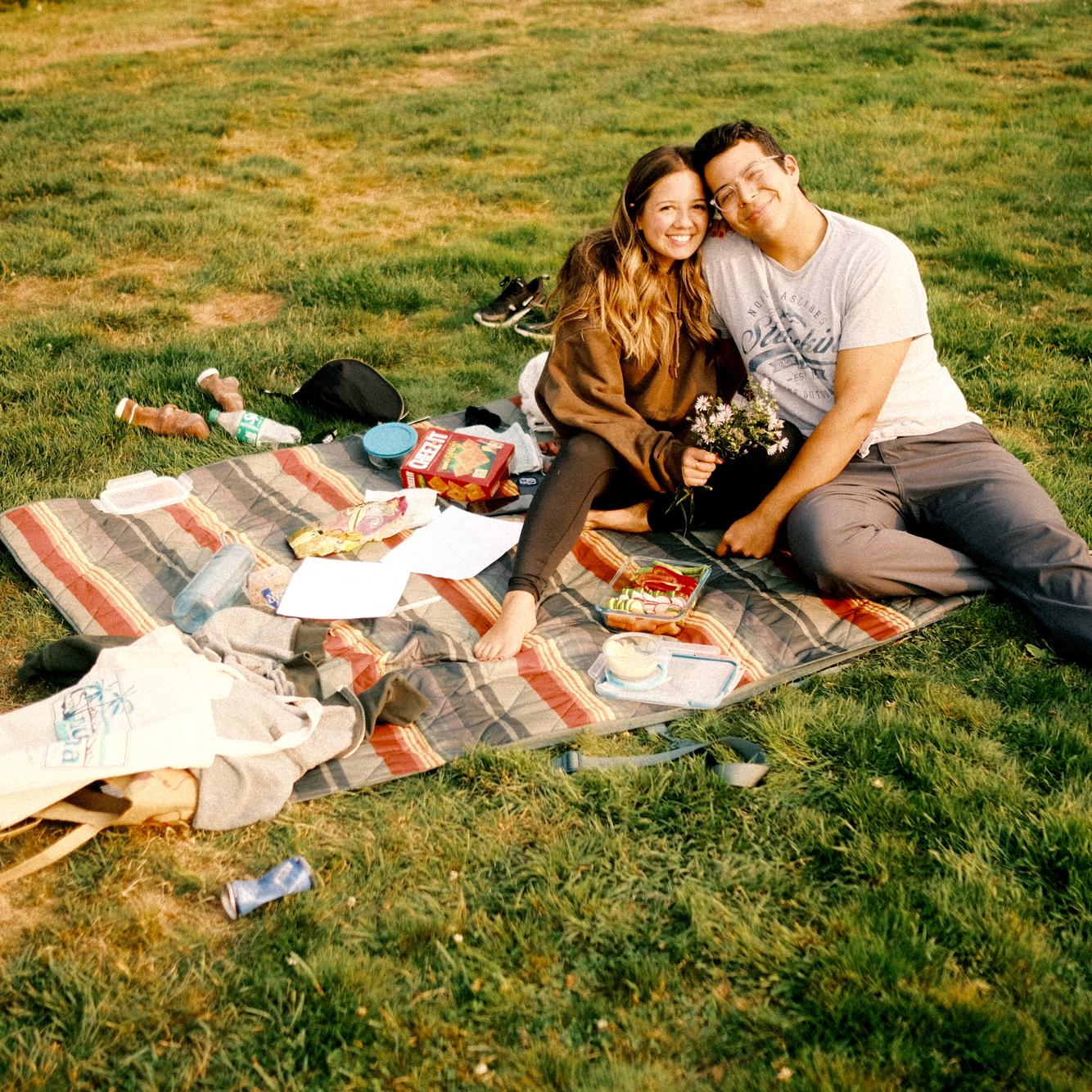 picnics @ Lake Ballinger!