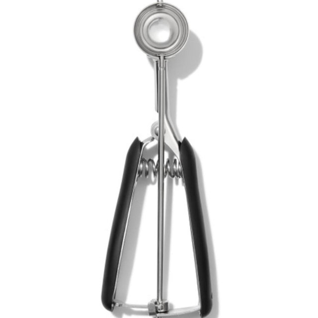 OXO Good Grips Medium Cookie Scoop