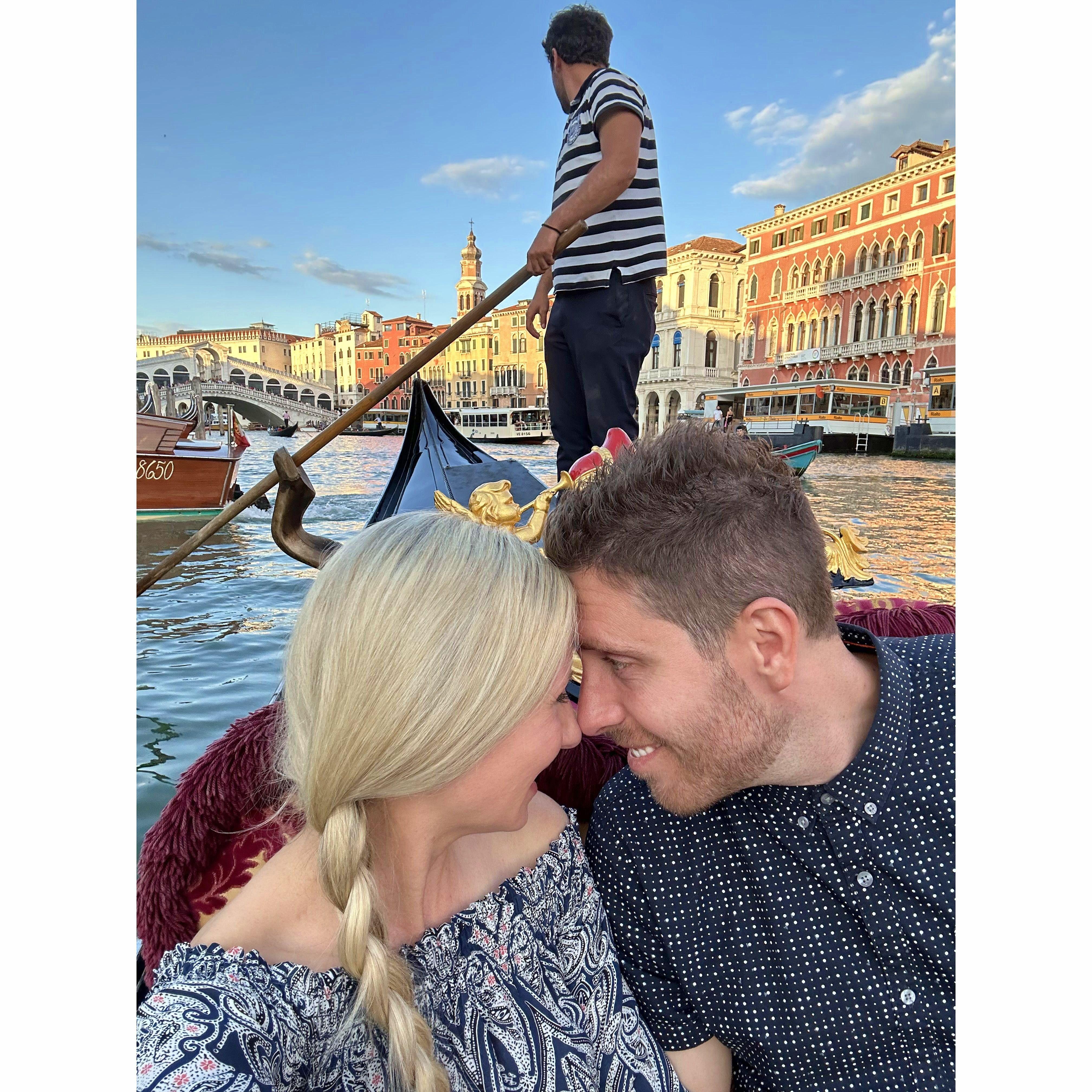 Gondola Vibes