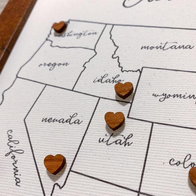 Push Pin Map with 50 Wooden Heart Pins, Anniversary Gift, USA Custom Map, Personalized Unique Wedding Gift for Couple who Travel, Wall Decor