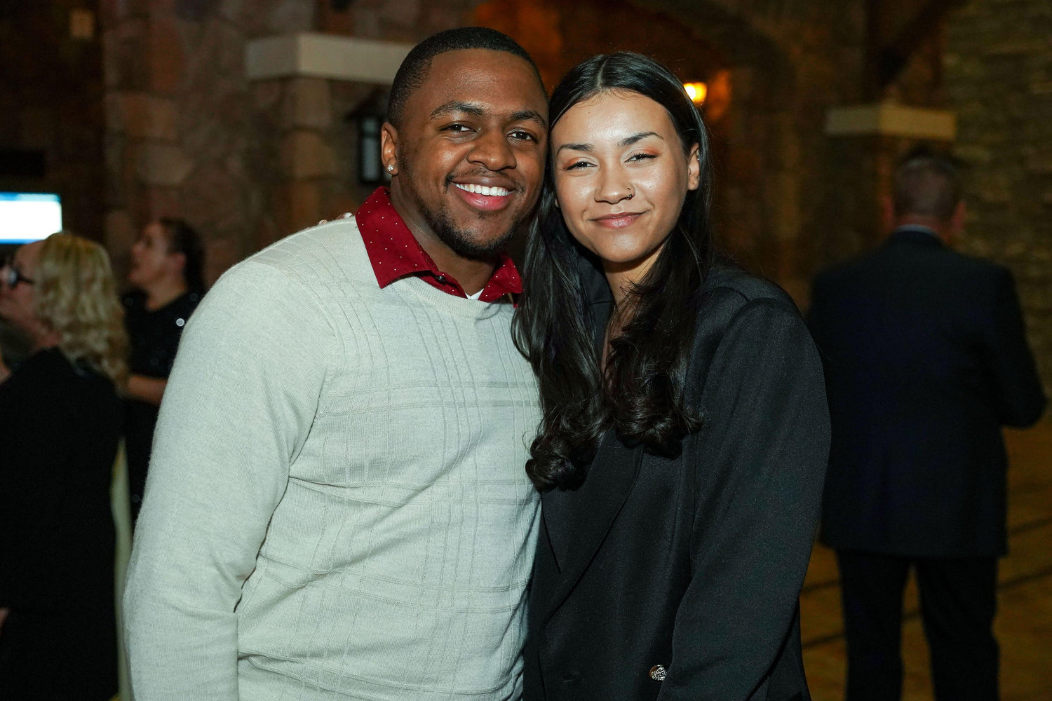 The Wedding Website of Devinne Green and Uniikye Washington