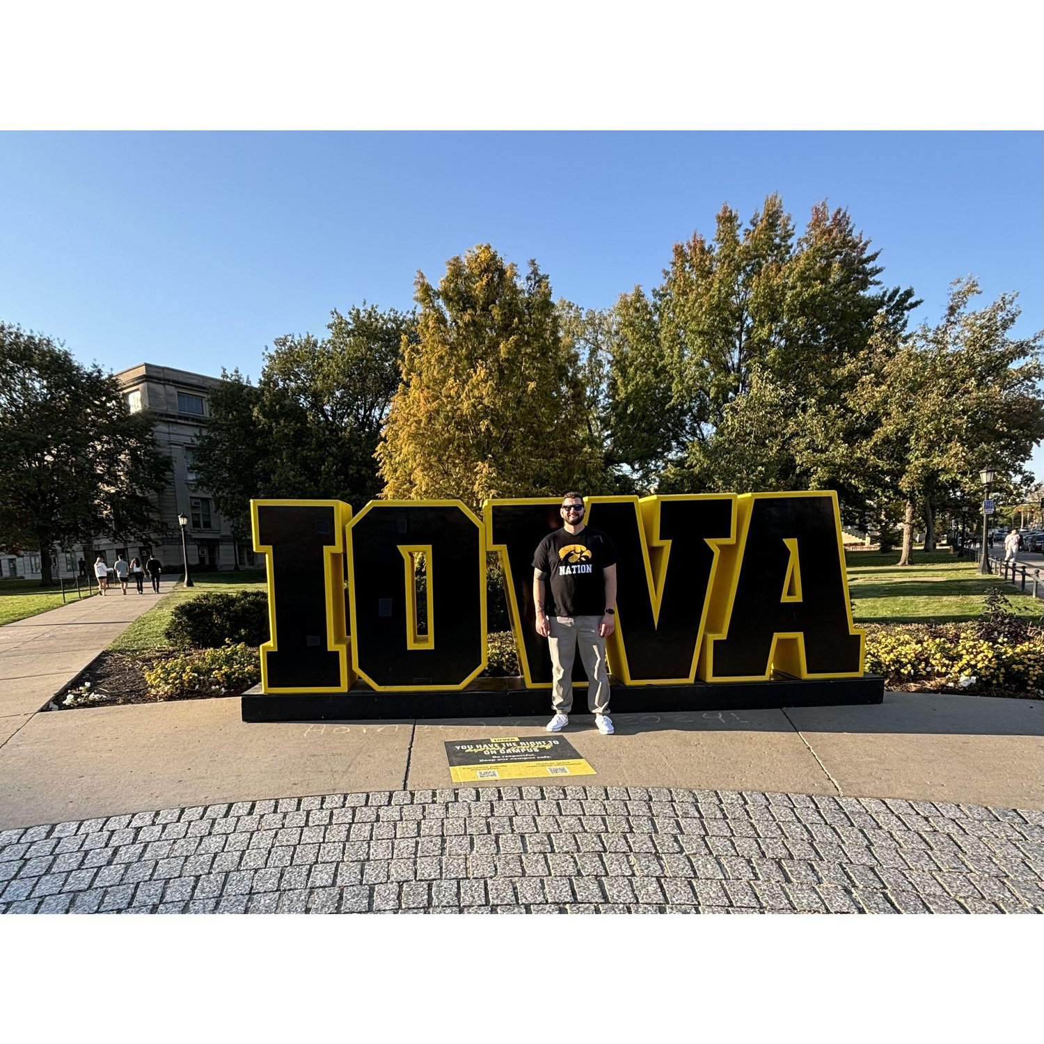 GO HAWKEYES.