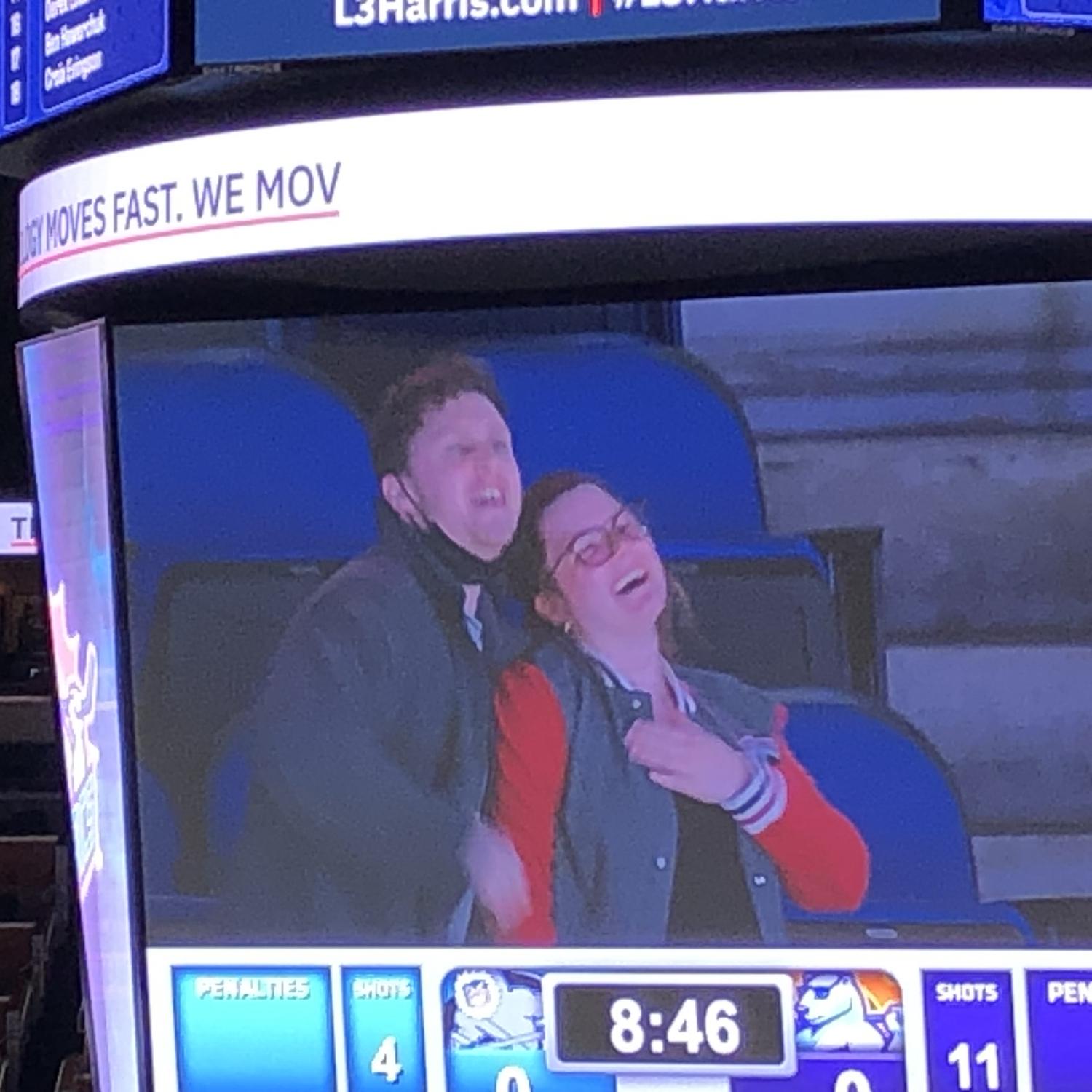 Saw the Orlando Solar Bears Ice Hockey team 🏒 and got featured on the Jumbotron and had to dance the YMCA