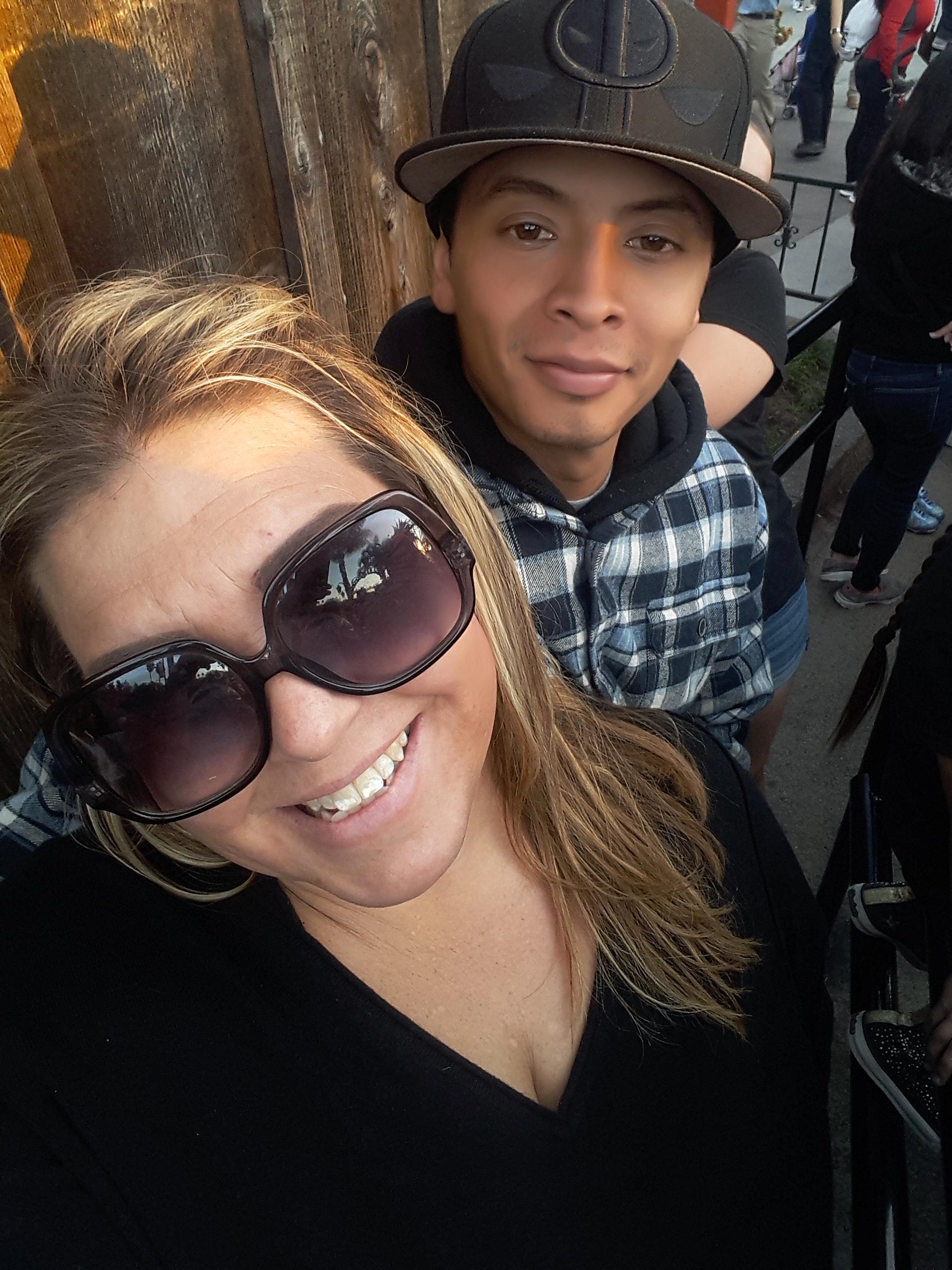 The Wedding Website of Leslie Kalinich and Manny Murillo