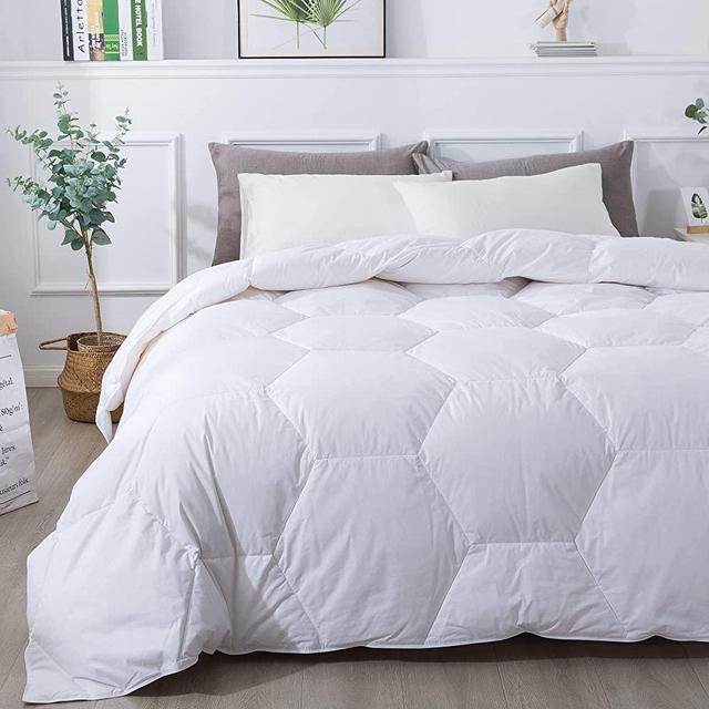 Feather and Loom Honeycomb Down Alternative All Seasons Comforter - Soft and Easy Care Microfiber Cover, Hexagon Stitch, Hypoallergenic High Loft Fiber Fill, Machine Washable Color: White Size: King