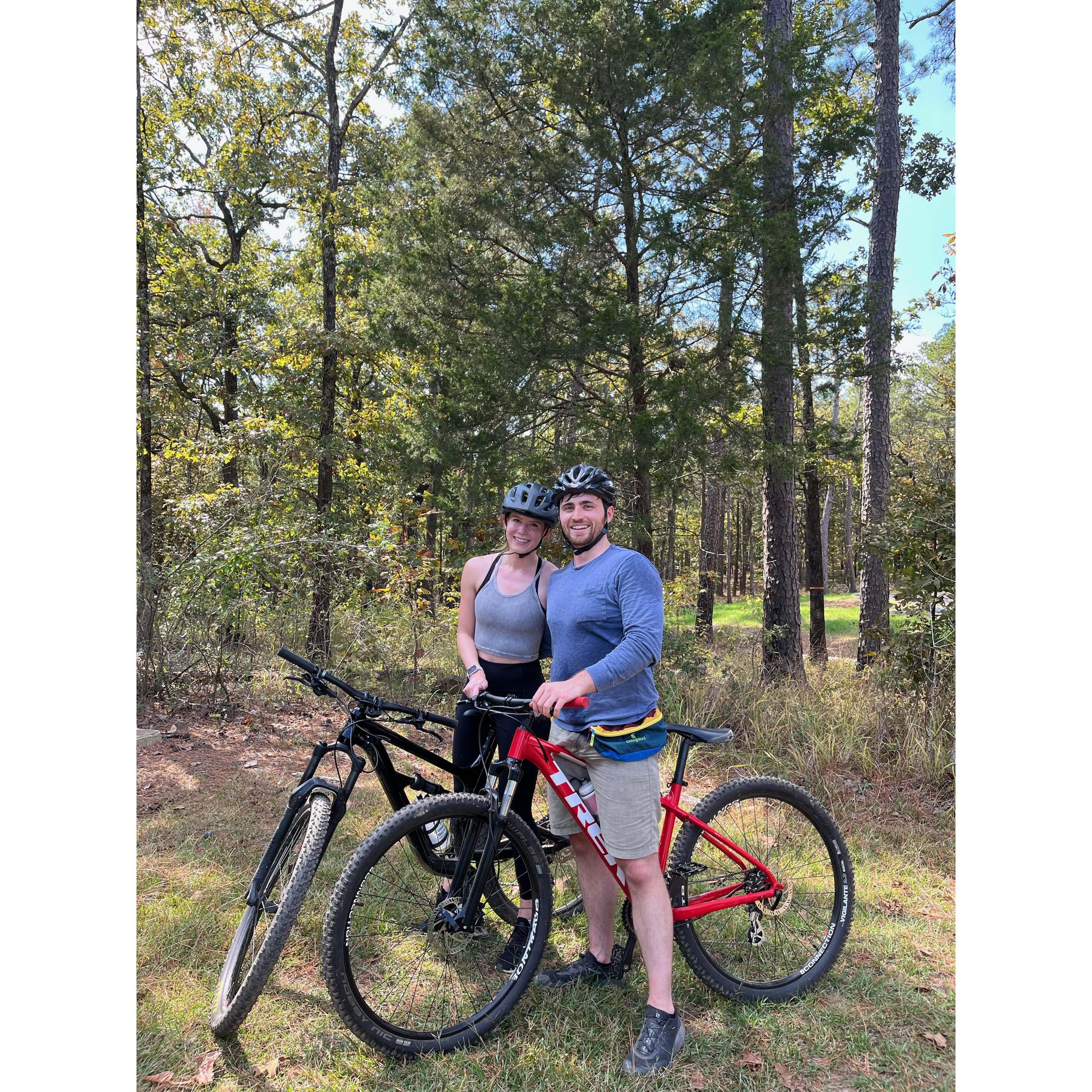 Mountain biking near Pinnacle Mountain 