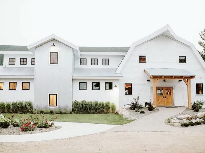 The Wedding Website of Abbie DeMeyer and Beau Reder