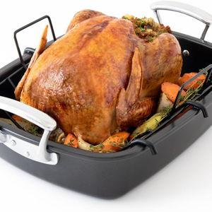 Chef Pomodoro Deluxe X-Large Carbon Steel Roasting Pan with U-Rack, 18.5 x 14.5-In (47 x 37 cm), Extra-Large, Grey – The Ultimate Solution for Flawless Roasts, BBQs, and Oven-to-Table Entertaining