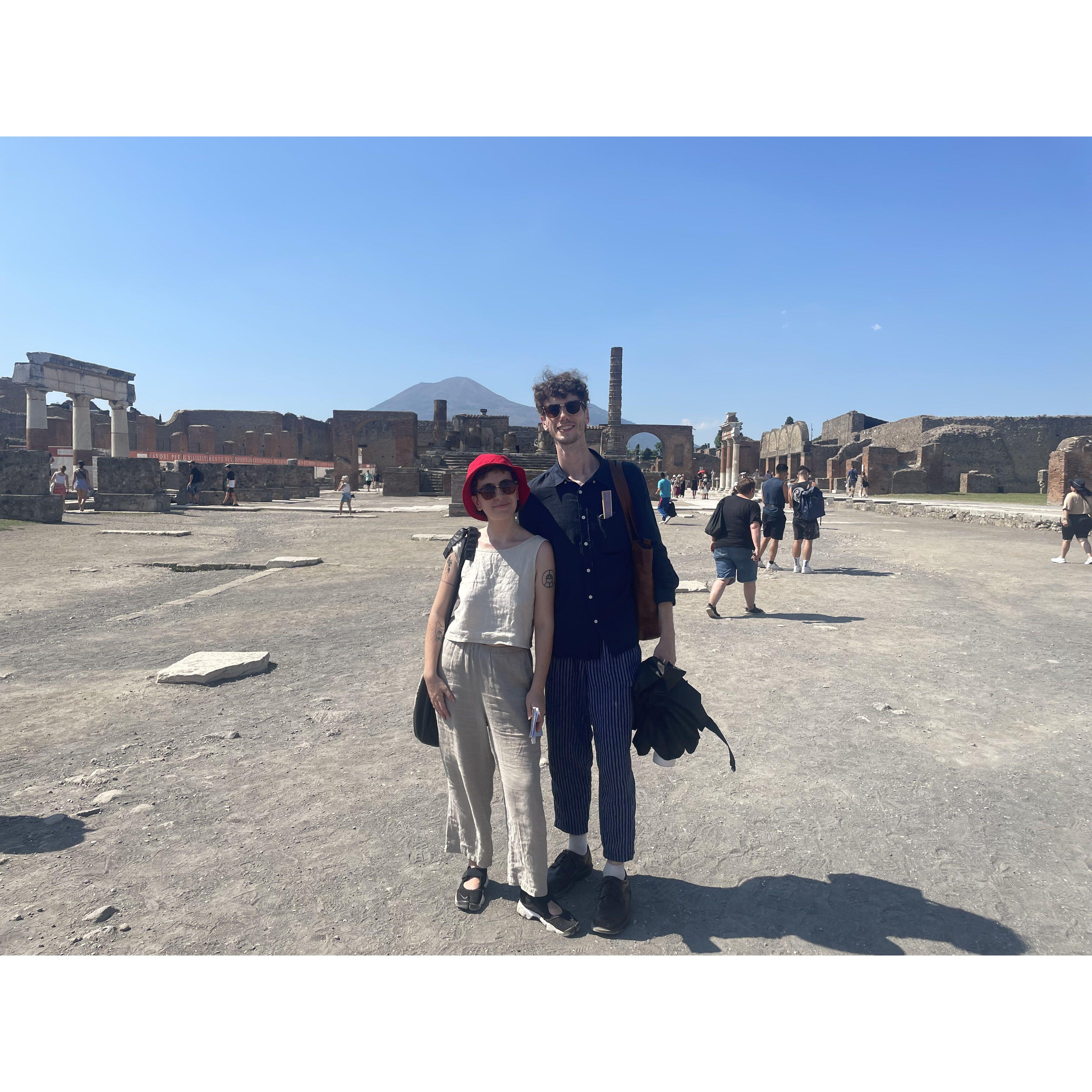 visiting pompeii