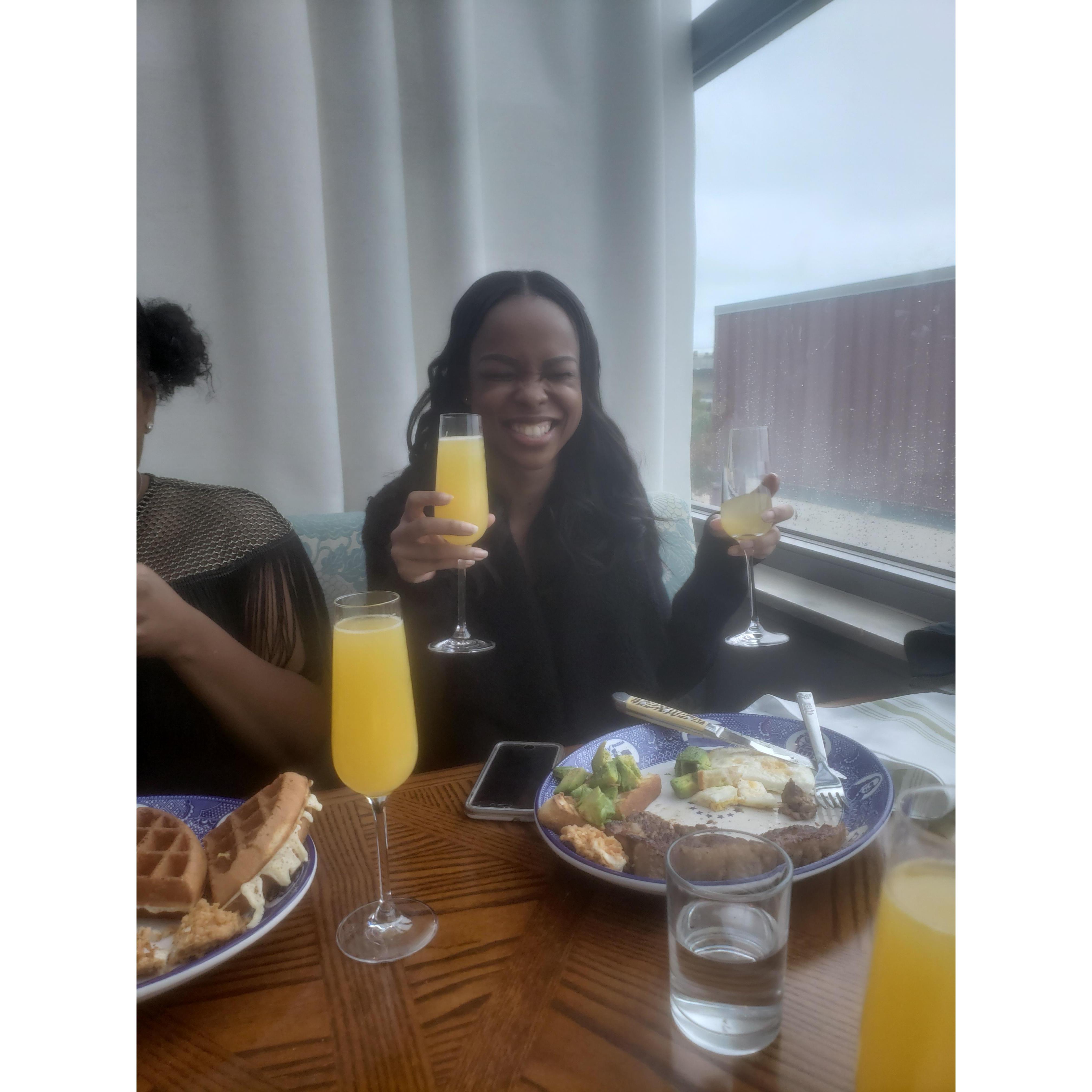 Sunday brunch with bridesmaid